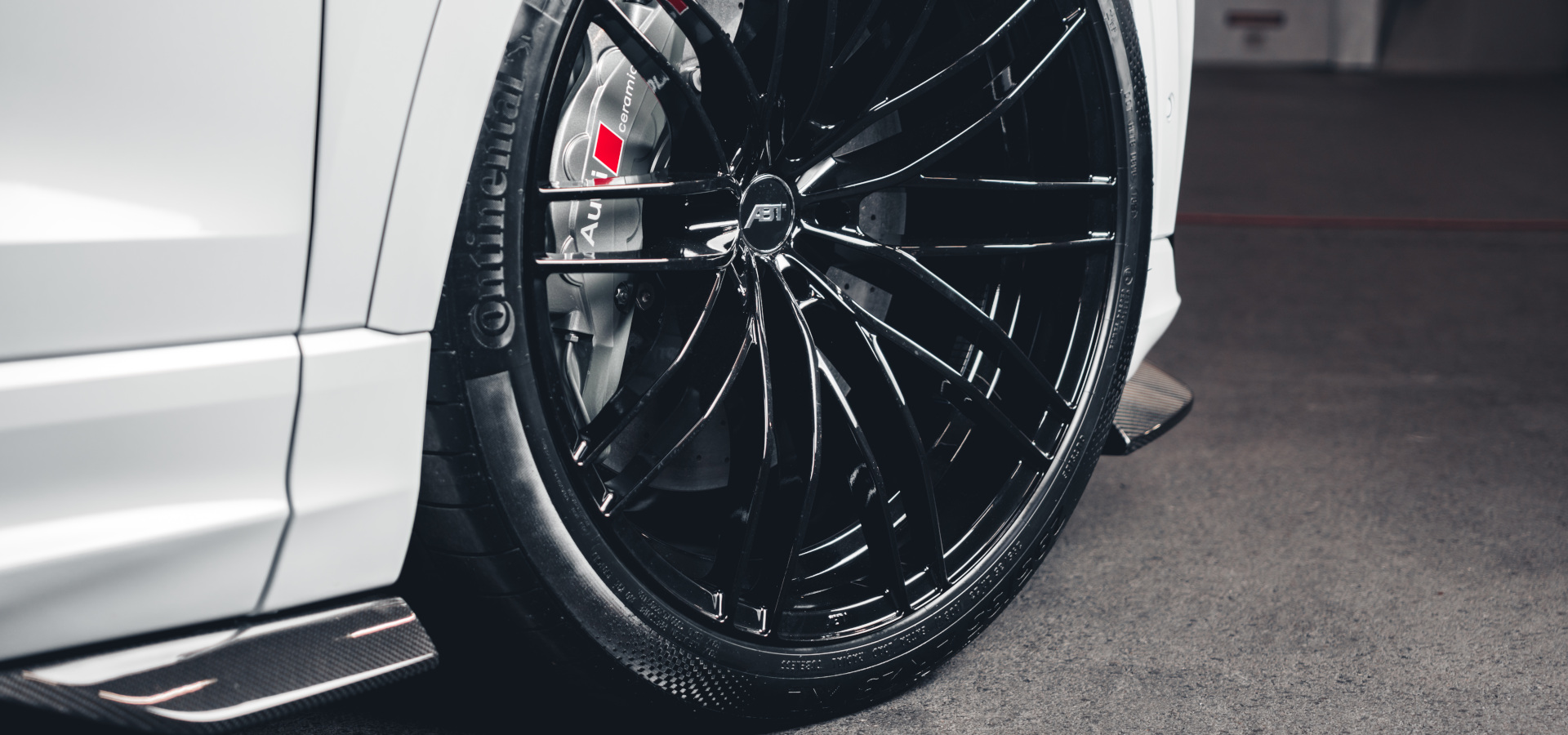 Close-up of rim